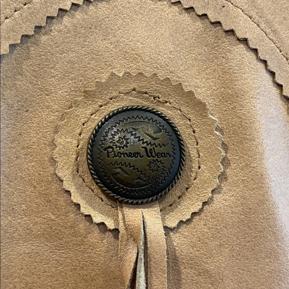 Vintage Pioneer Wear Tan Leather Cropped Jacket - Picture 8 of 16